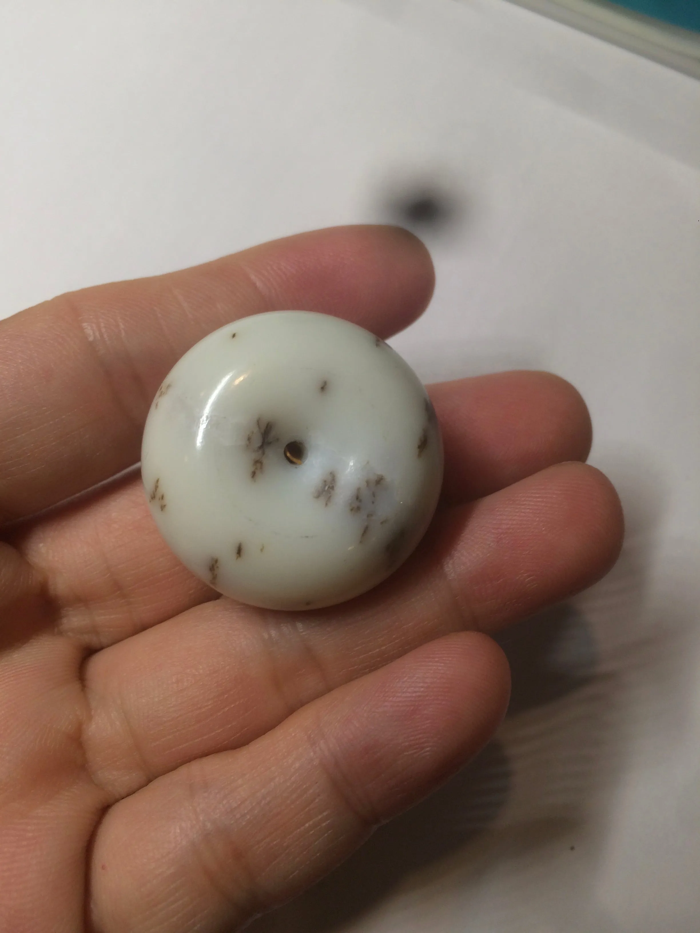 100% Natural white beige with black/brown flying dandelions Osmanthus fragrant cheese cake nephrite Hetian Jade pendant/worry stone HT68