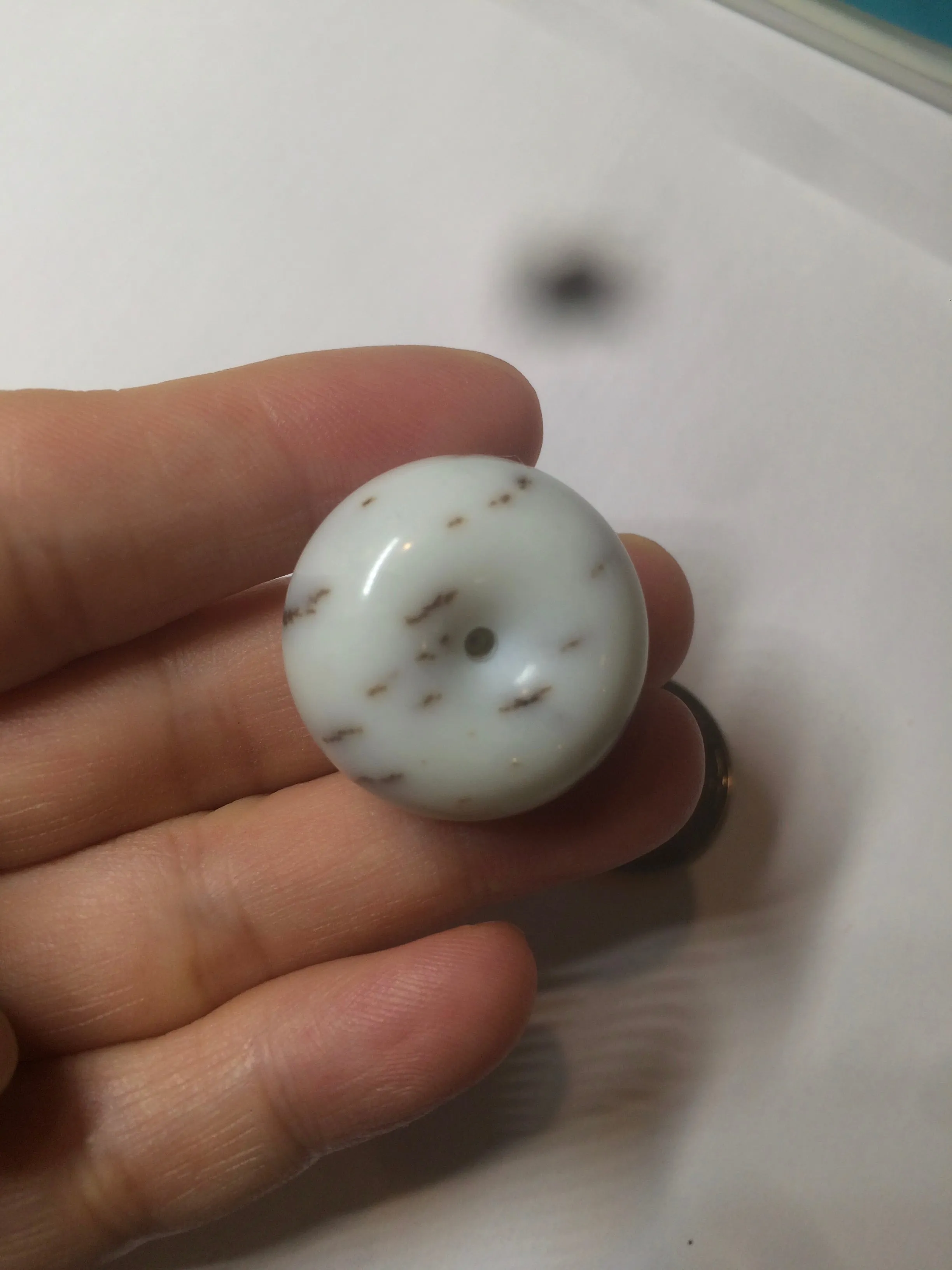 100% Natural white beige with black/brown flying dandelions Osmanthus fragrant cheese cake nephrite Hetian Jade pendant/worry stone HT68