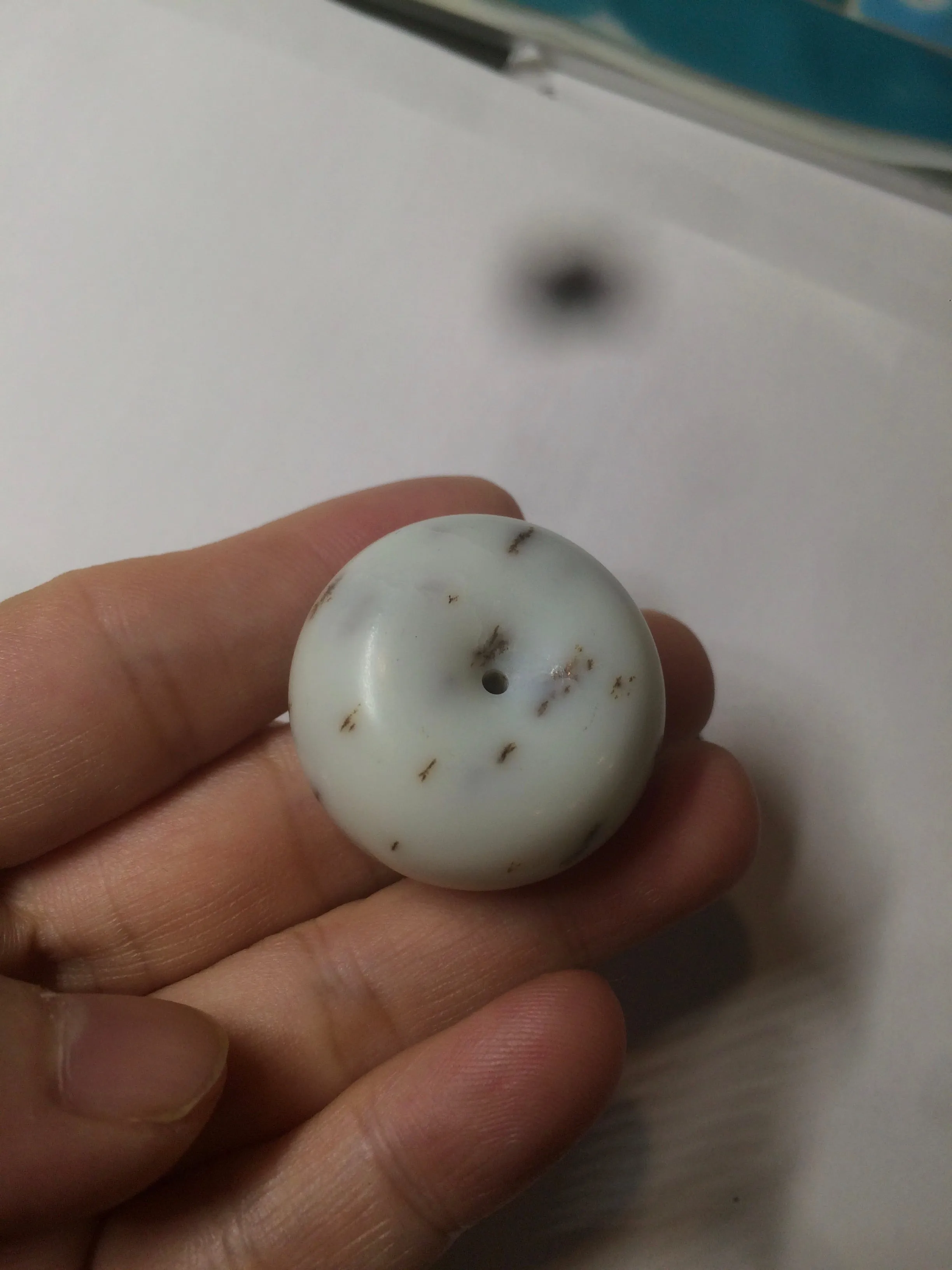 100% Natural white beige with black/brown flying dandelions Osmanthus fragrant cheese cake nephrite Hetian Jade pendant/worry stone HT68