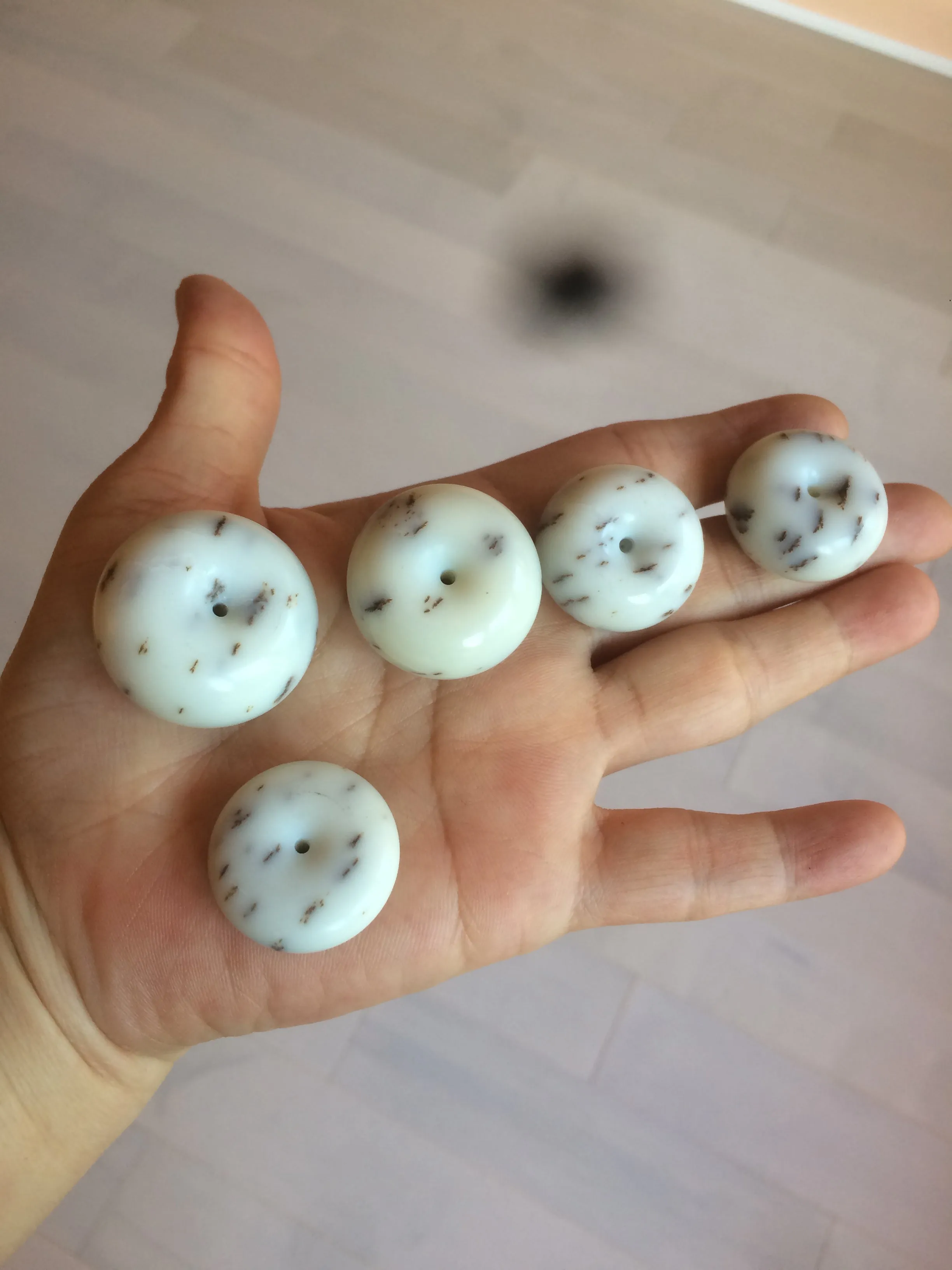 100% Natural white beige with black/brown flying dandelions Osmanthus fragrant cheese cake nephrite Hetian Jade pendant/worry stone HT68