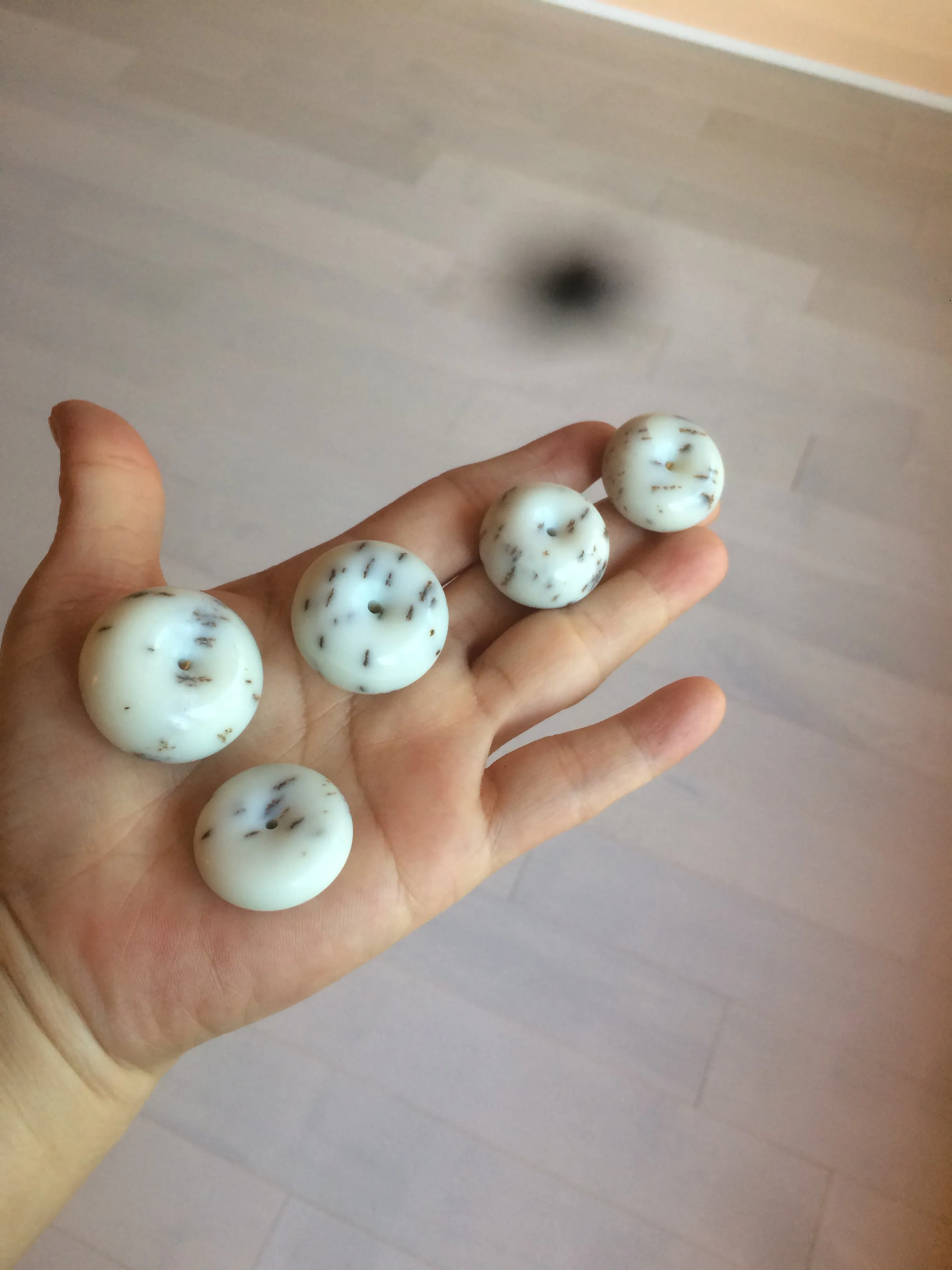100% Natural white beige with black/brown flying dandelions Osmanthus fragrant cheese cake nephrite Hetian Jade pendant/worry stone HT68