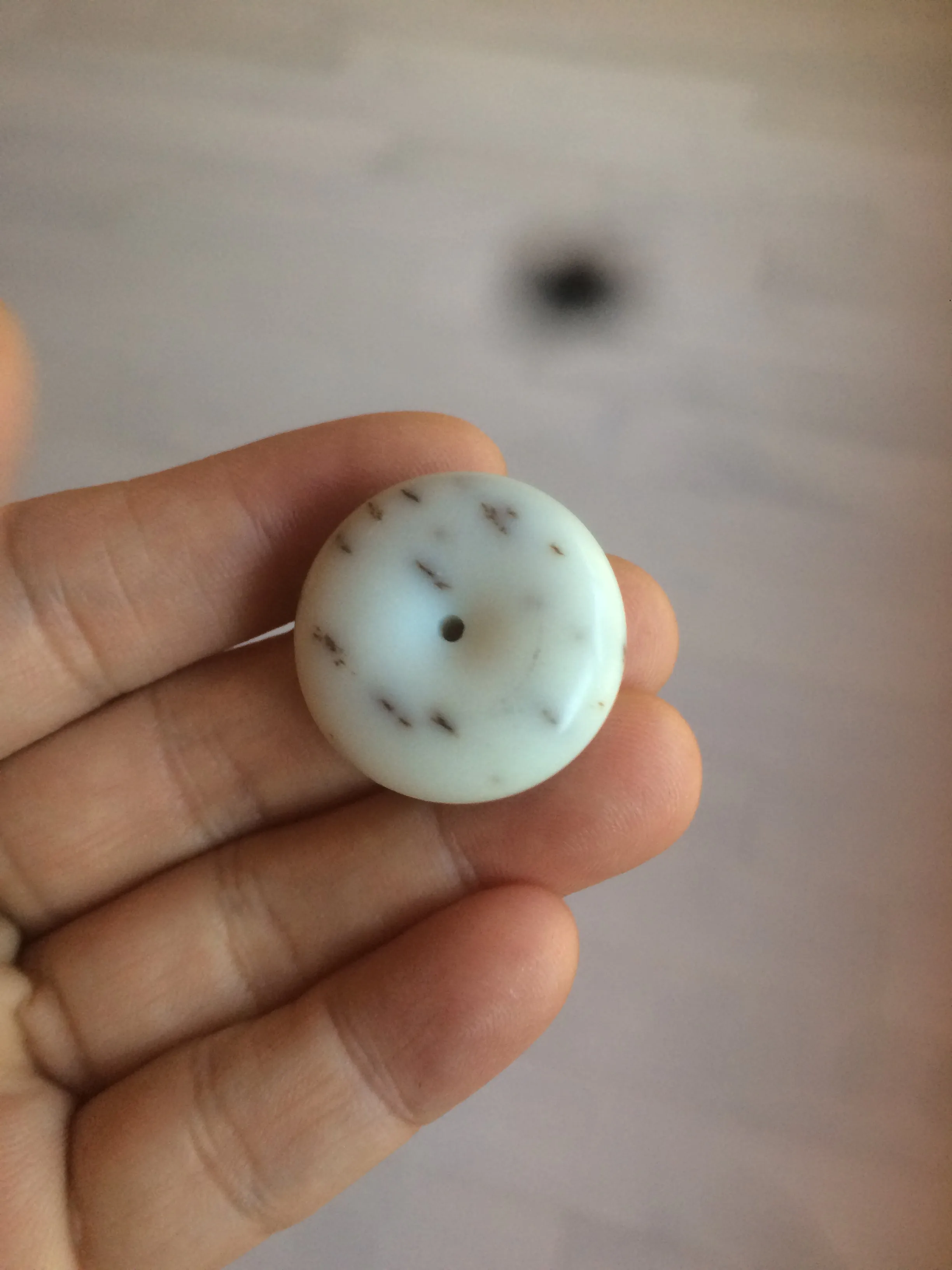 100% Natural white beige with black/brown flying dandelions Osmanthus fragrant cheese cake nephrite Hetian Jade pendant/worry stone HT68