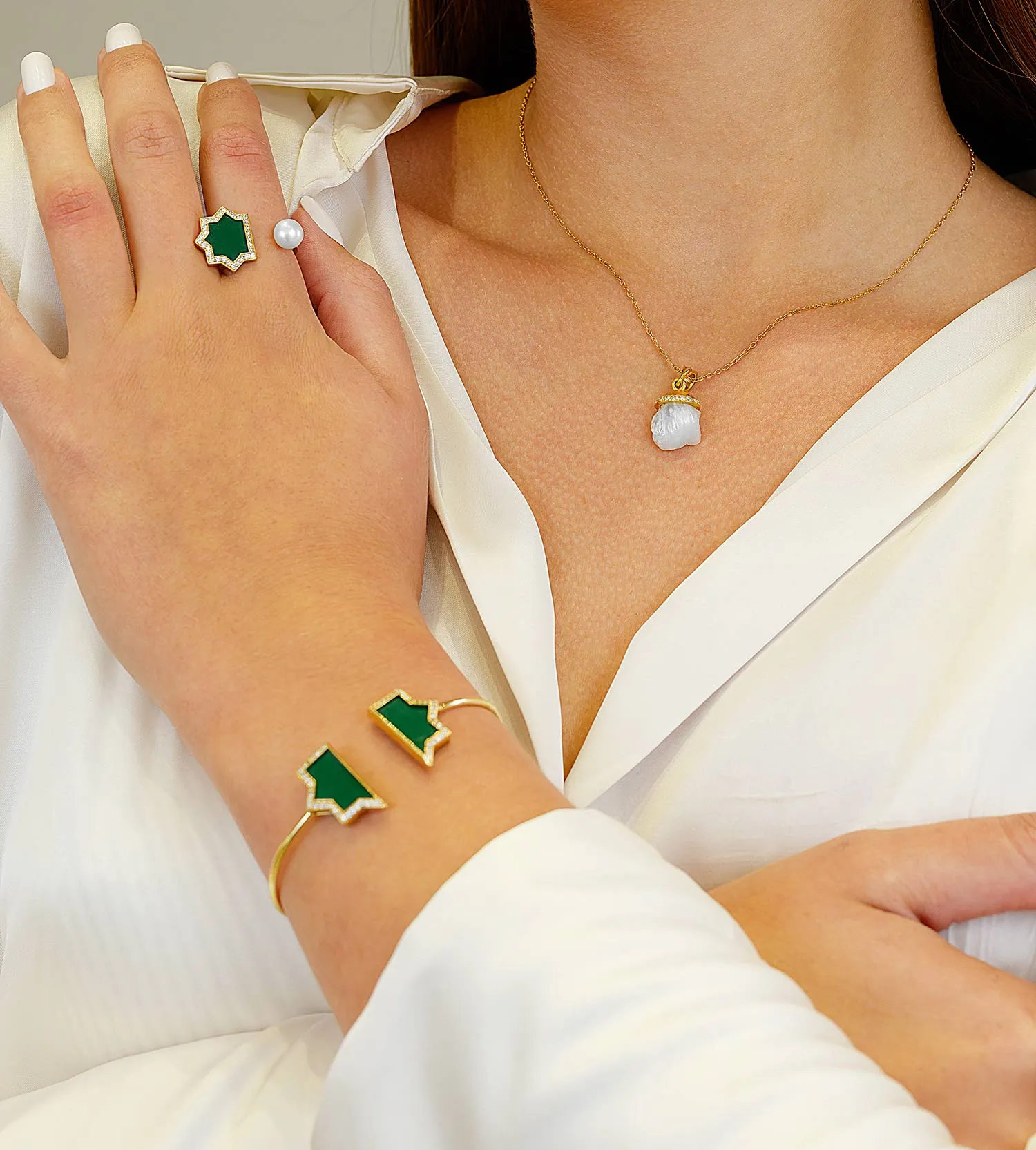 Andalus Edge Green Onyx Bangle