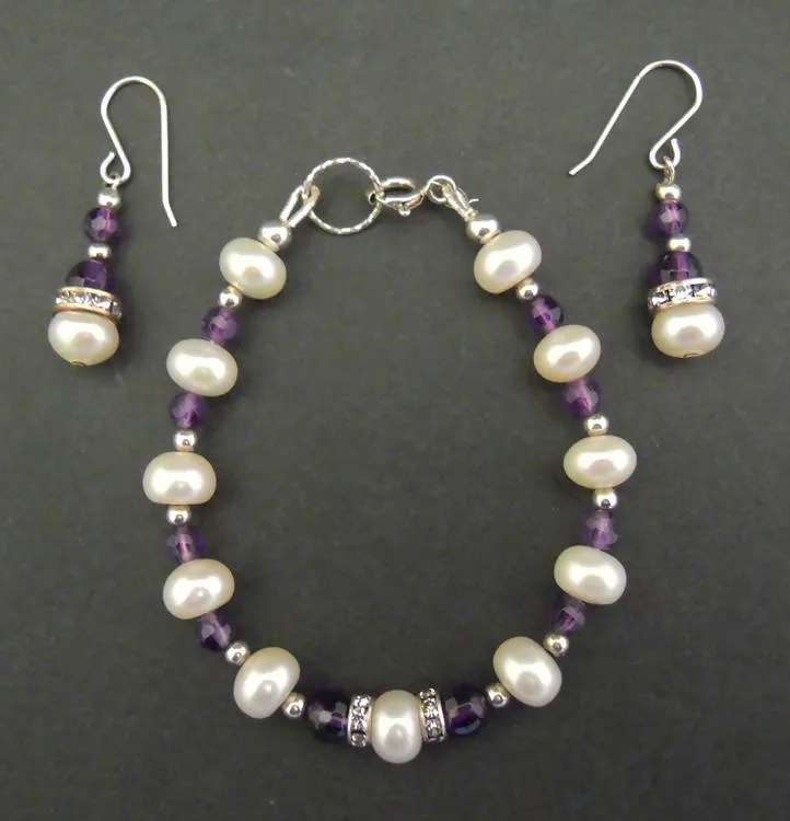 Bridget: Pearl and crystal bracelet-earring set (024)