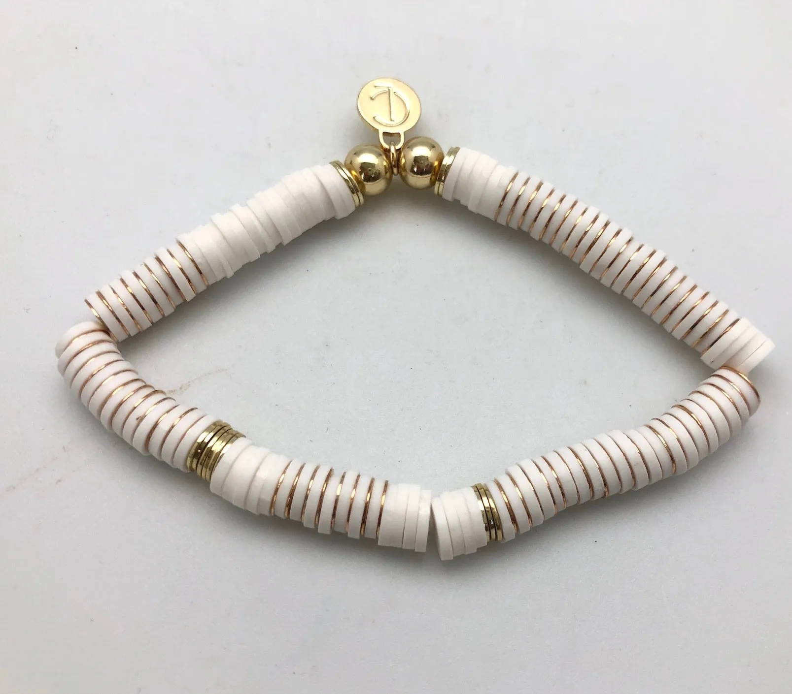 Caryn Lawn Seaside White and Gold Large Skinny Disc Bracelet