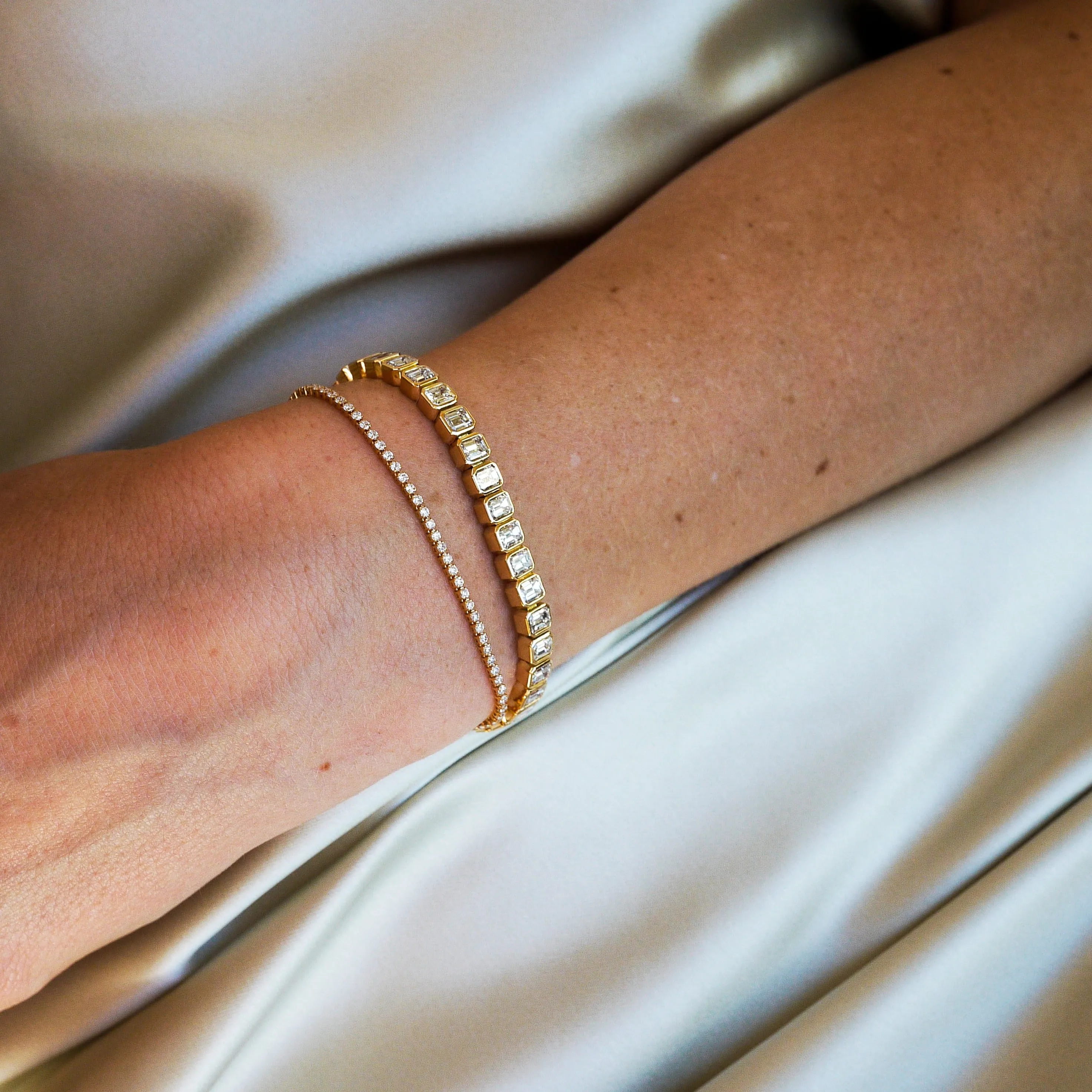 Cleo Emeraldcut Diamond Bracelet - Gelbgold
