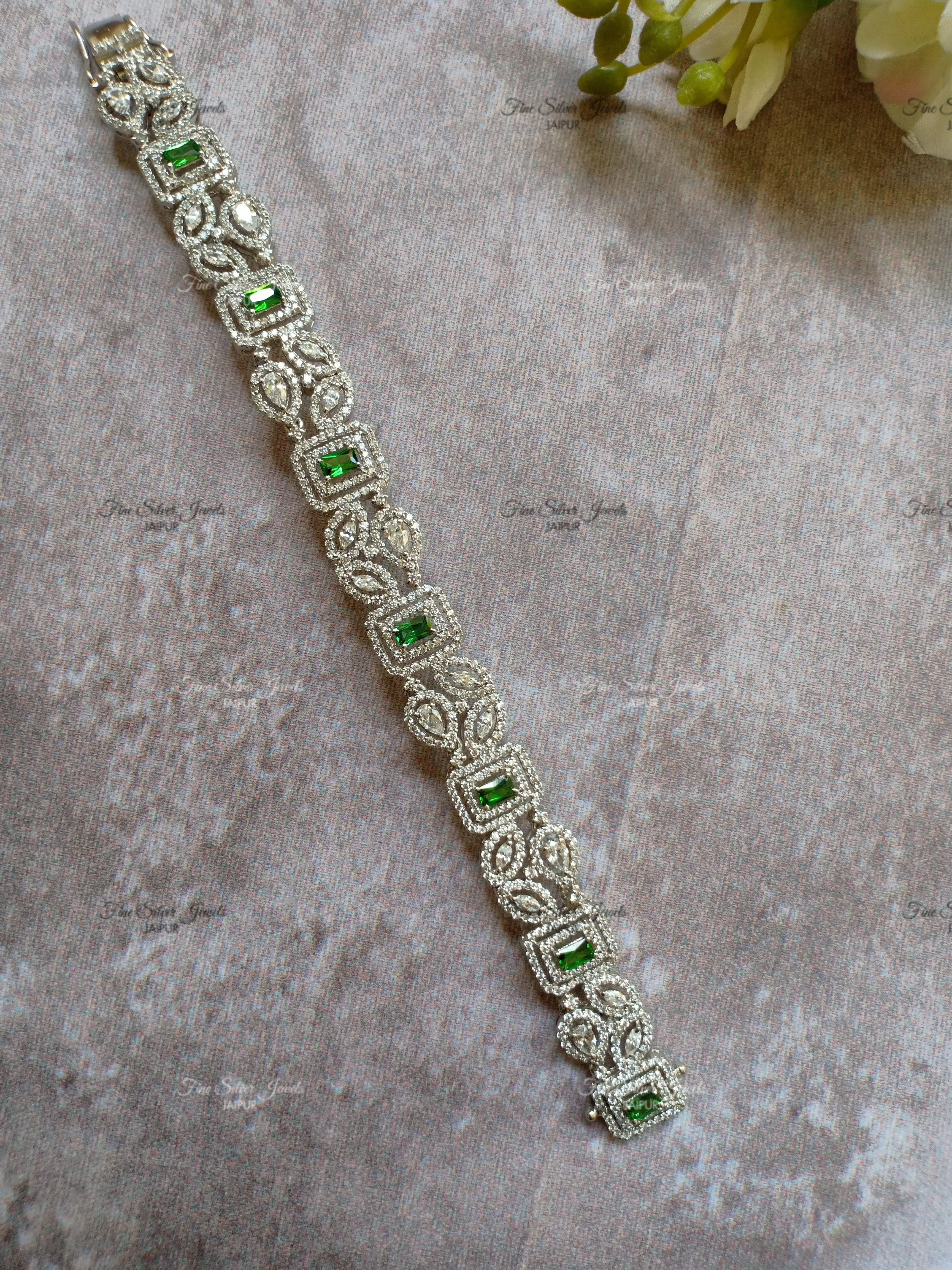 COCKTAIL LOVE BRACELET