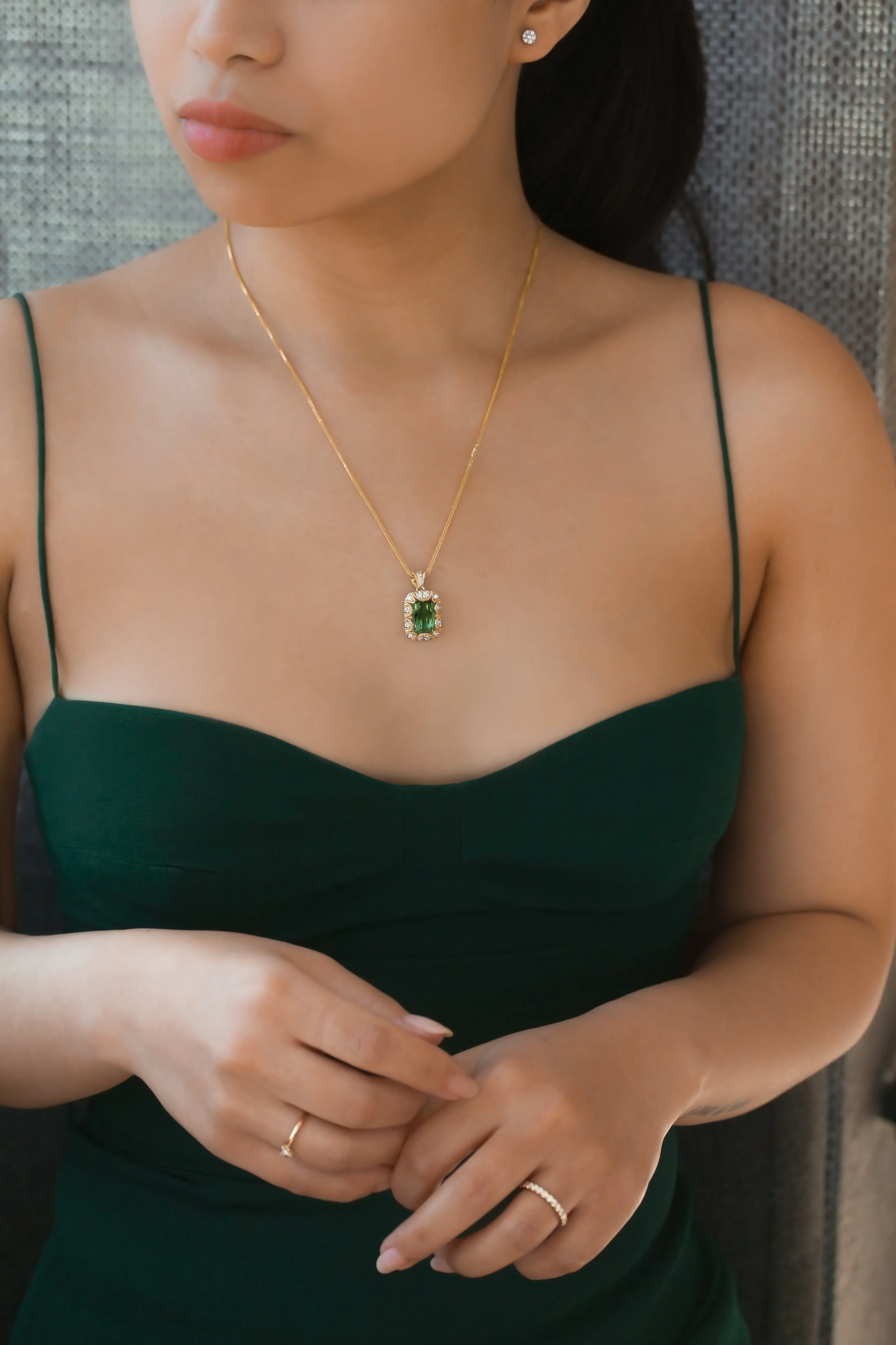 Green Tourmaline Royal Scallop Pendant