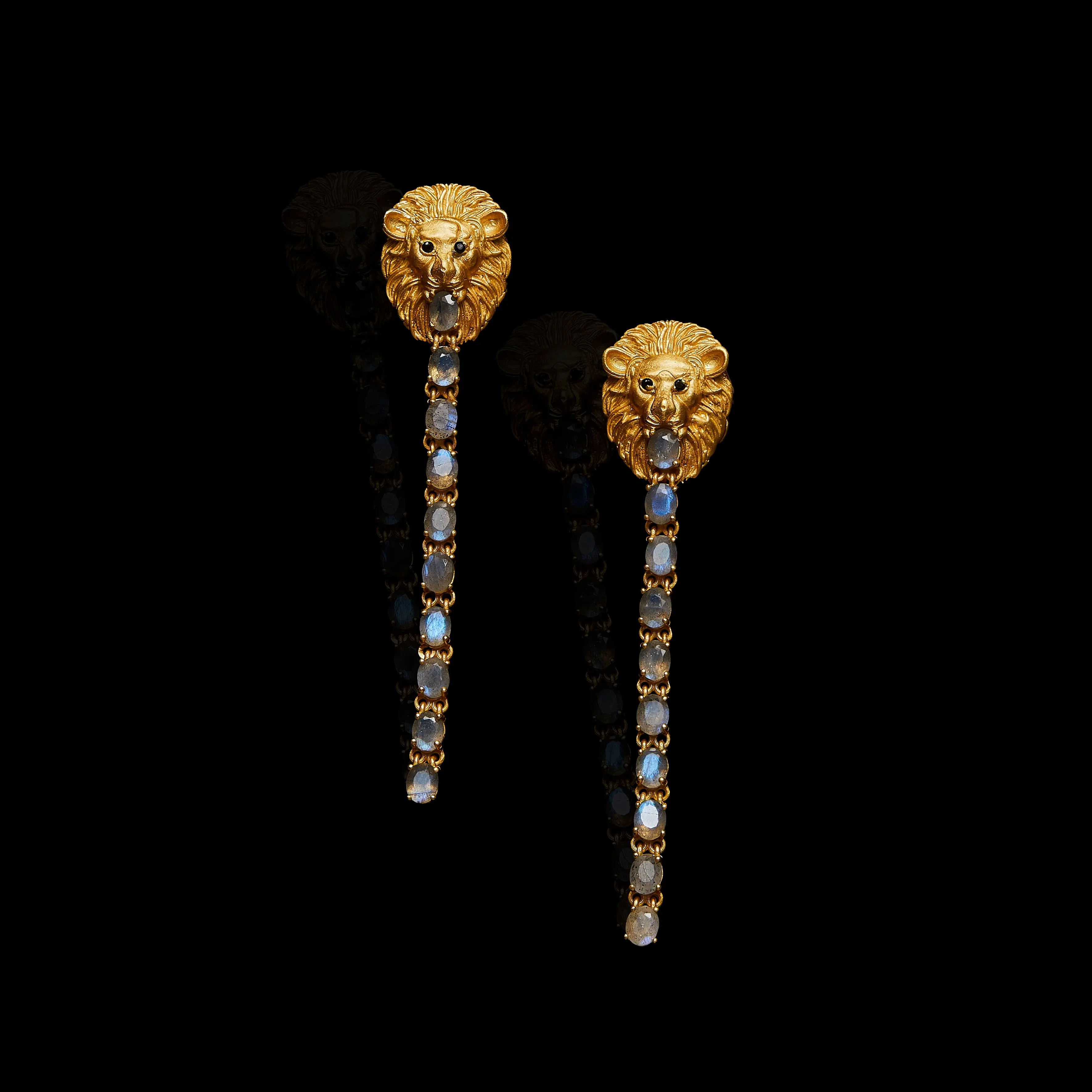 Merlion Earrings with Stones
