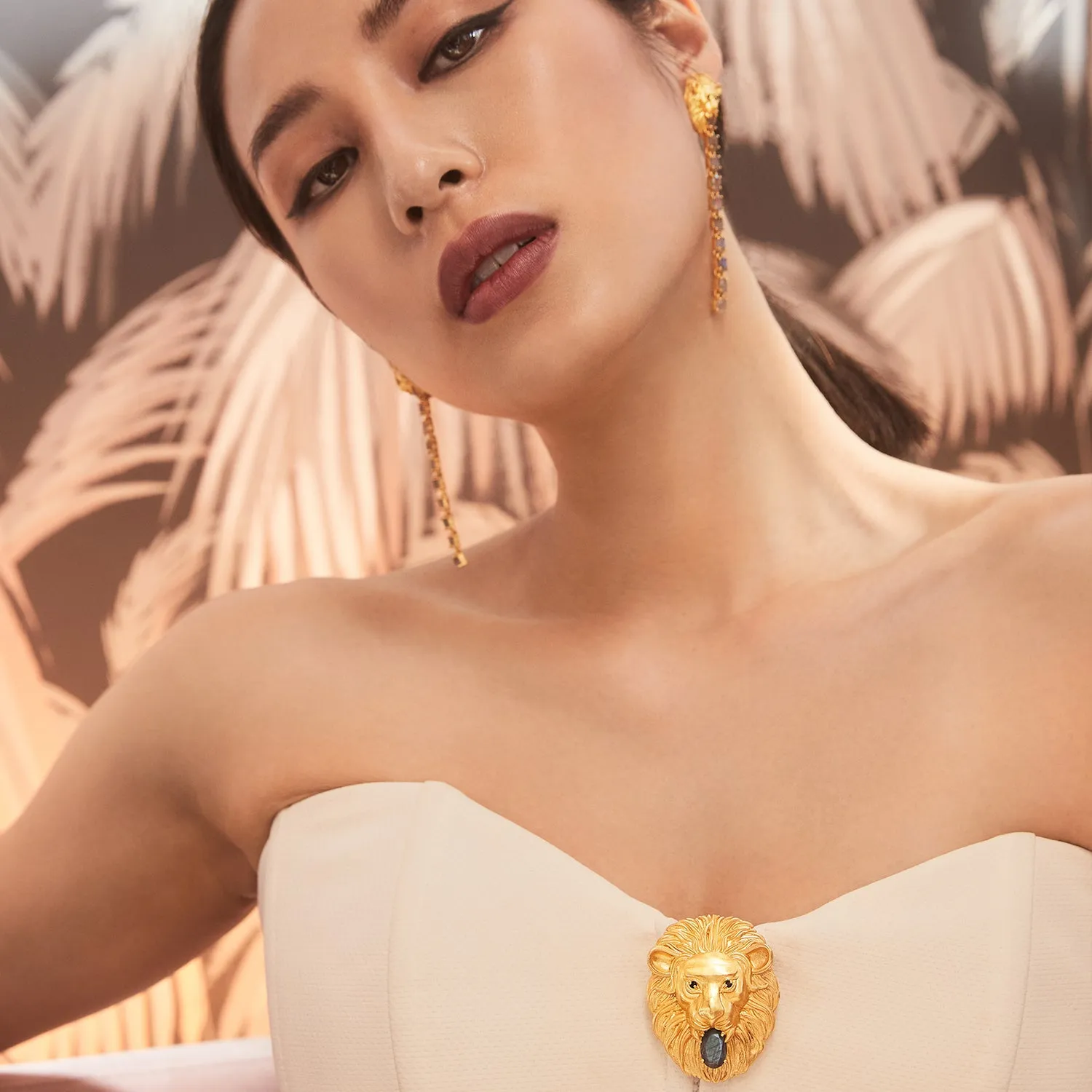 Merlion Earrings with Stones
