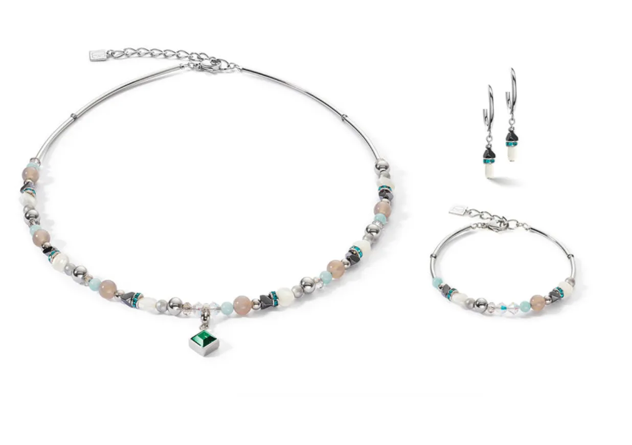 Mother of pearl & emerald green set