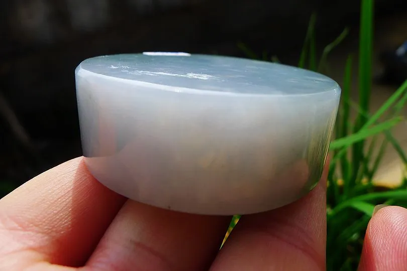 Natural Jade Rough Jadeite Raw (141g,5.25X5.25X1.9cm)