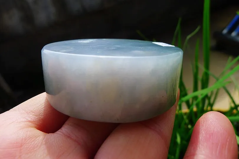 Natural Jade Rough Jadeite Raw (141g,5.25X5.25X1.9cm)