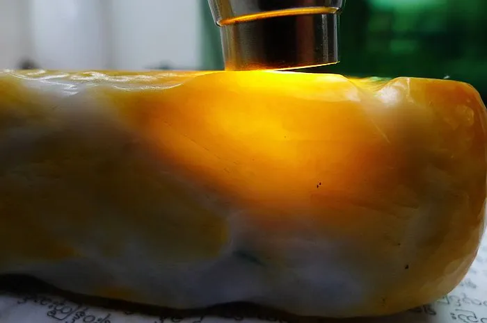 Natural Jade Rough Jadeite Raw (393g,12.6X4.8X3.5cm)