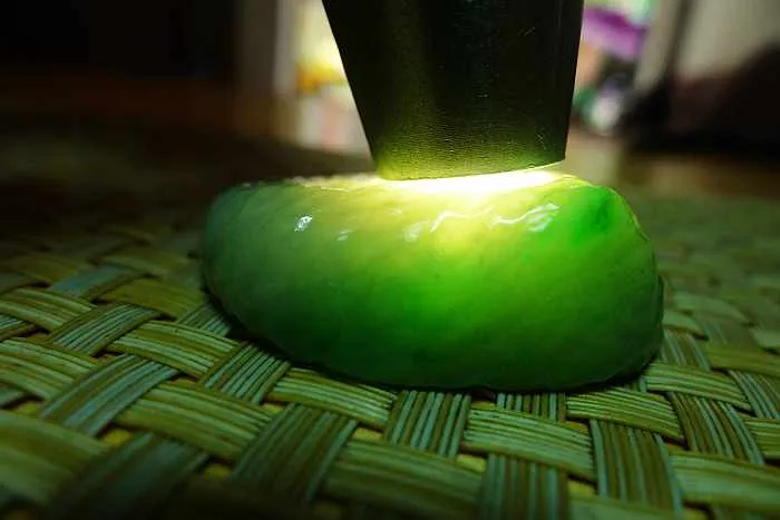 Natural Jade Rough Jadeite Raw (53g,4.7X3.9X1.35cm)