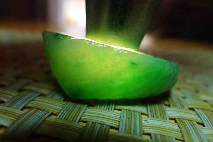 Natural Jade Rough Jadeite Raw (53g,4.7X3.9X1.35cm)