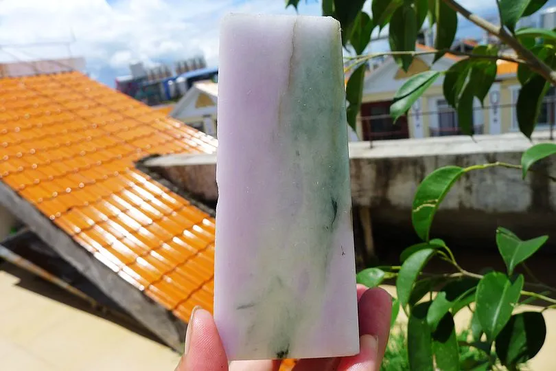 Natural Jade Rough Jadeite Raw (625g,11.5X5.5X4.8cm)
