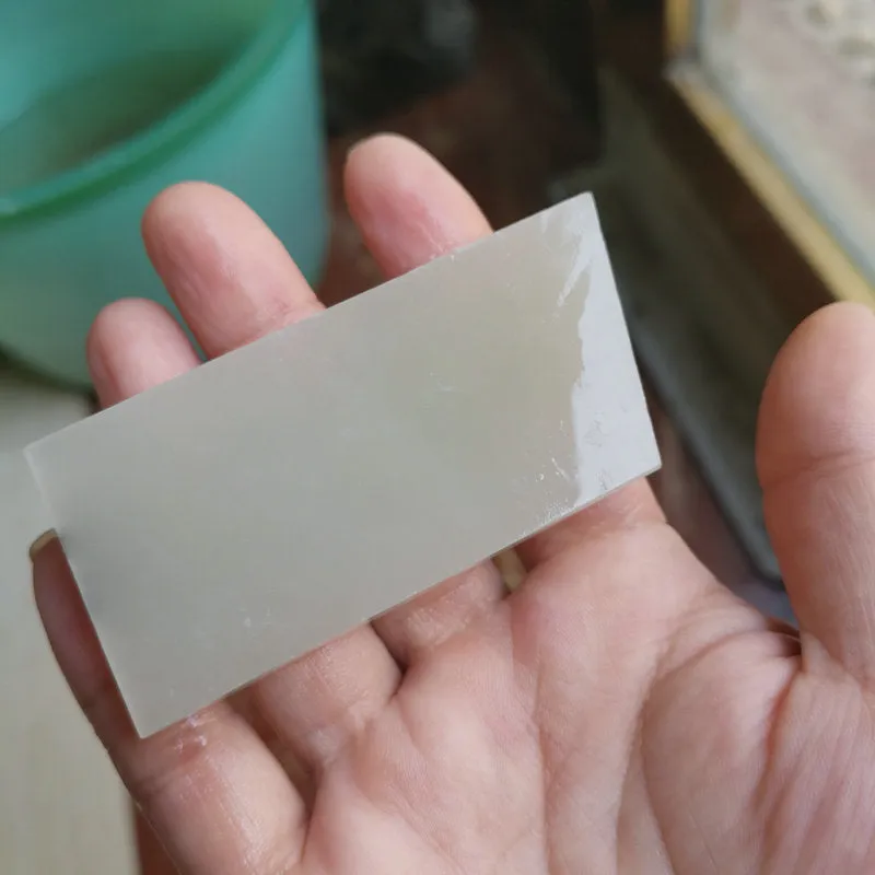 Natural Kunlun Jade Rough Nephrite Raw (58g, 6.8X3.6X0.7cm)