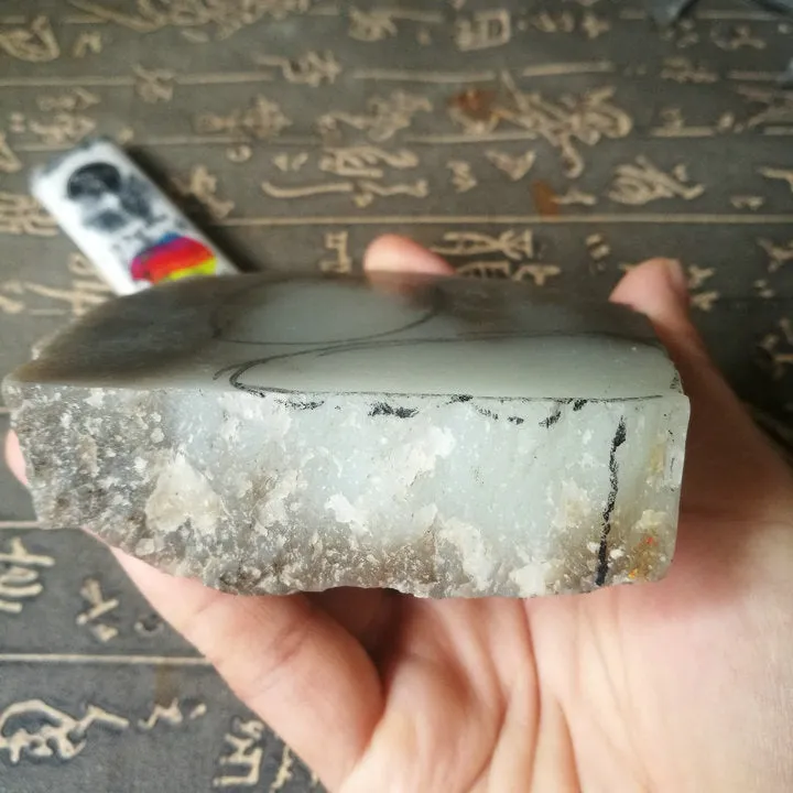 Natural Siberian Jade Rough Nephrite Raw (302g, 9X7.5X2.5cm)