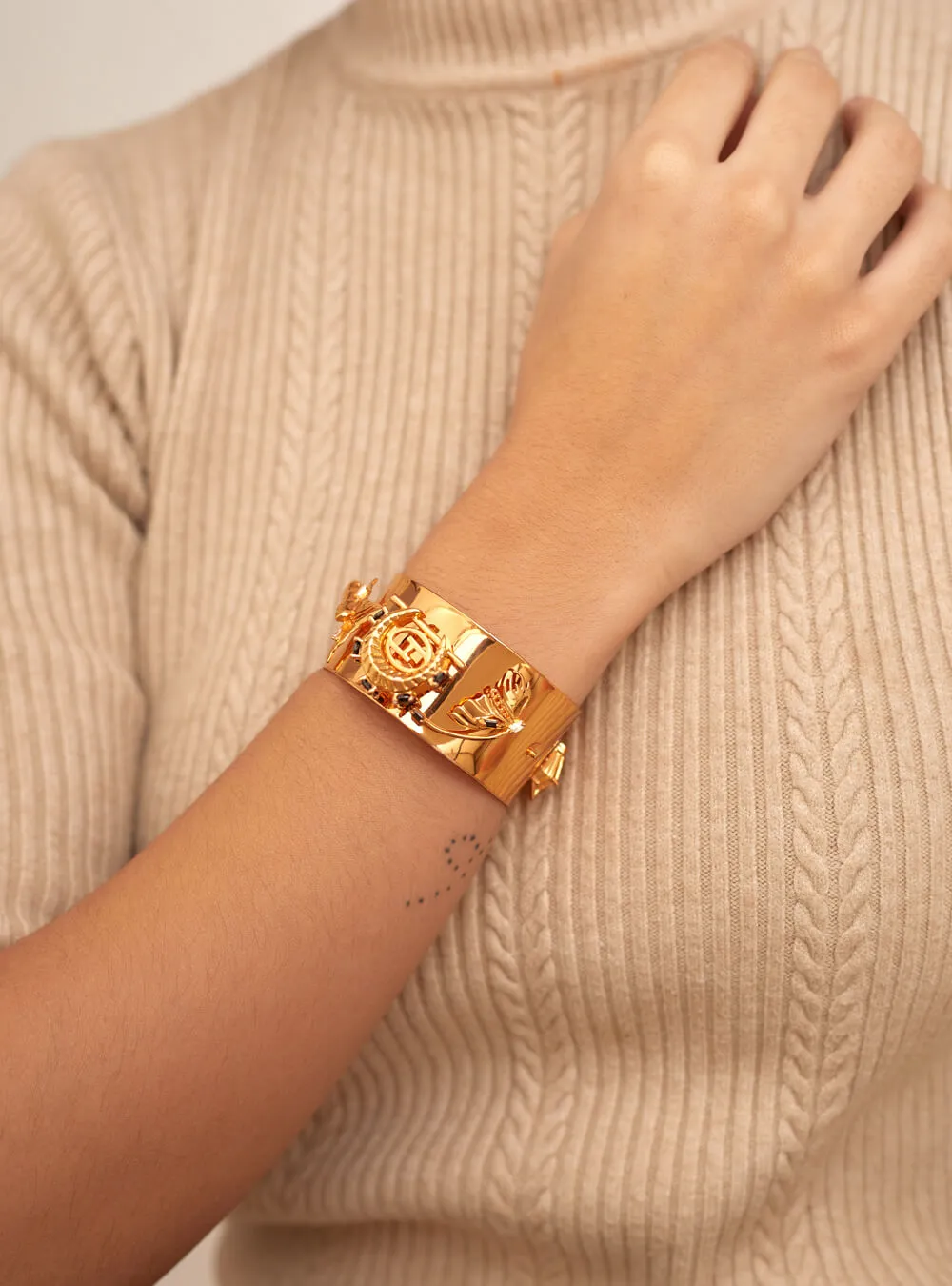 O.H. Crescent Half Wrist Cuff