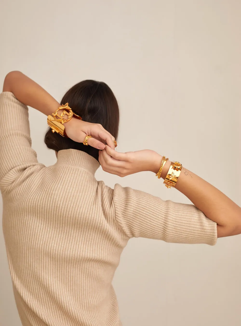O.H. Crescent Half Wrist Cuff