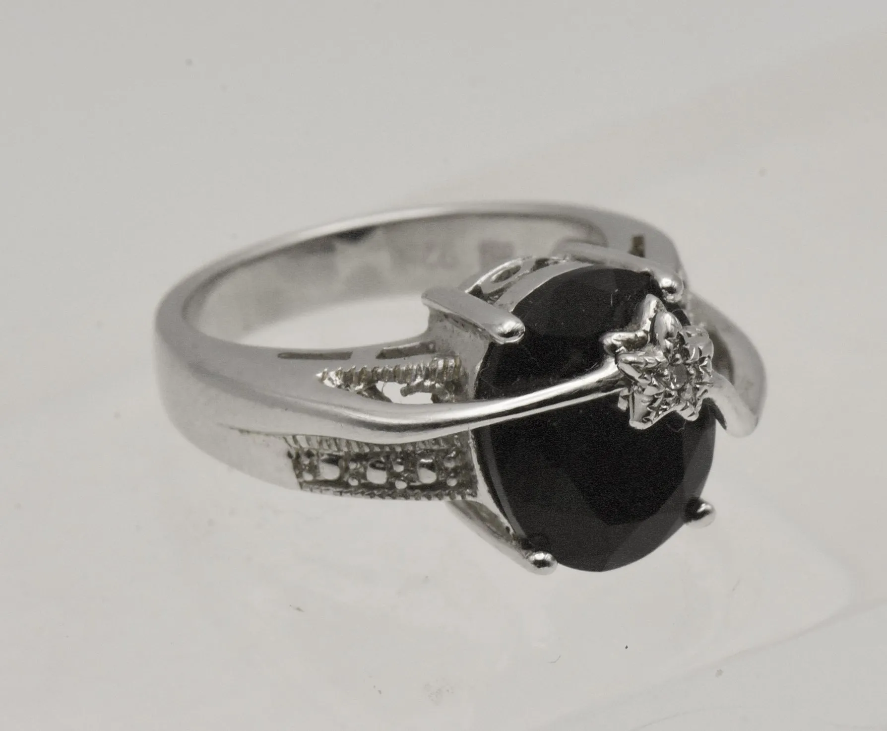 Vintage Black Onyx and Diamond Sterling Silver Ring - Size 6