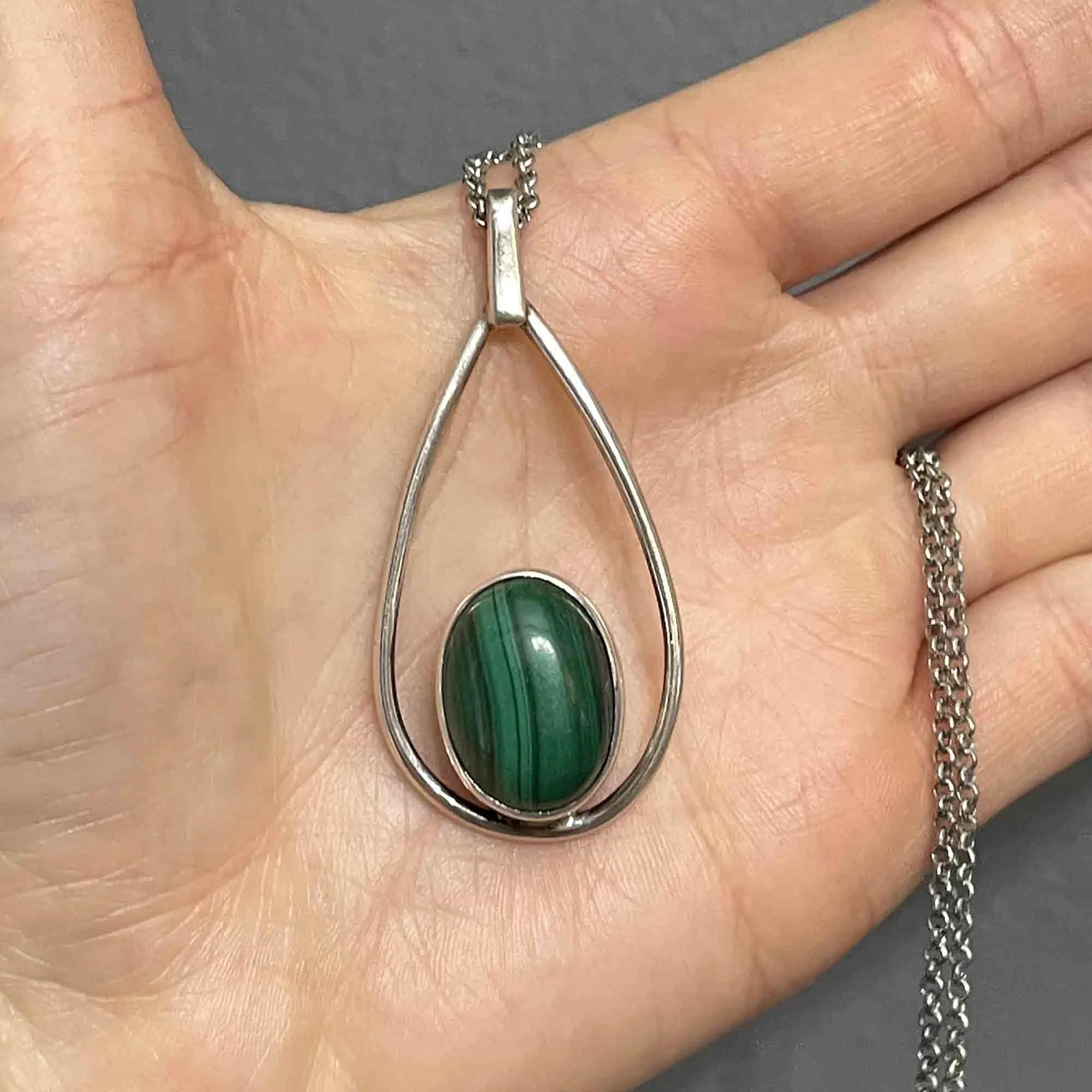Vintage Sterling Silver Malachite Pendant Necklace